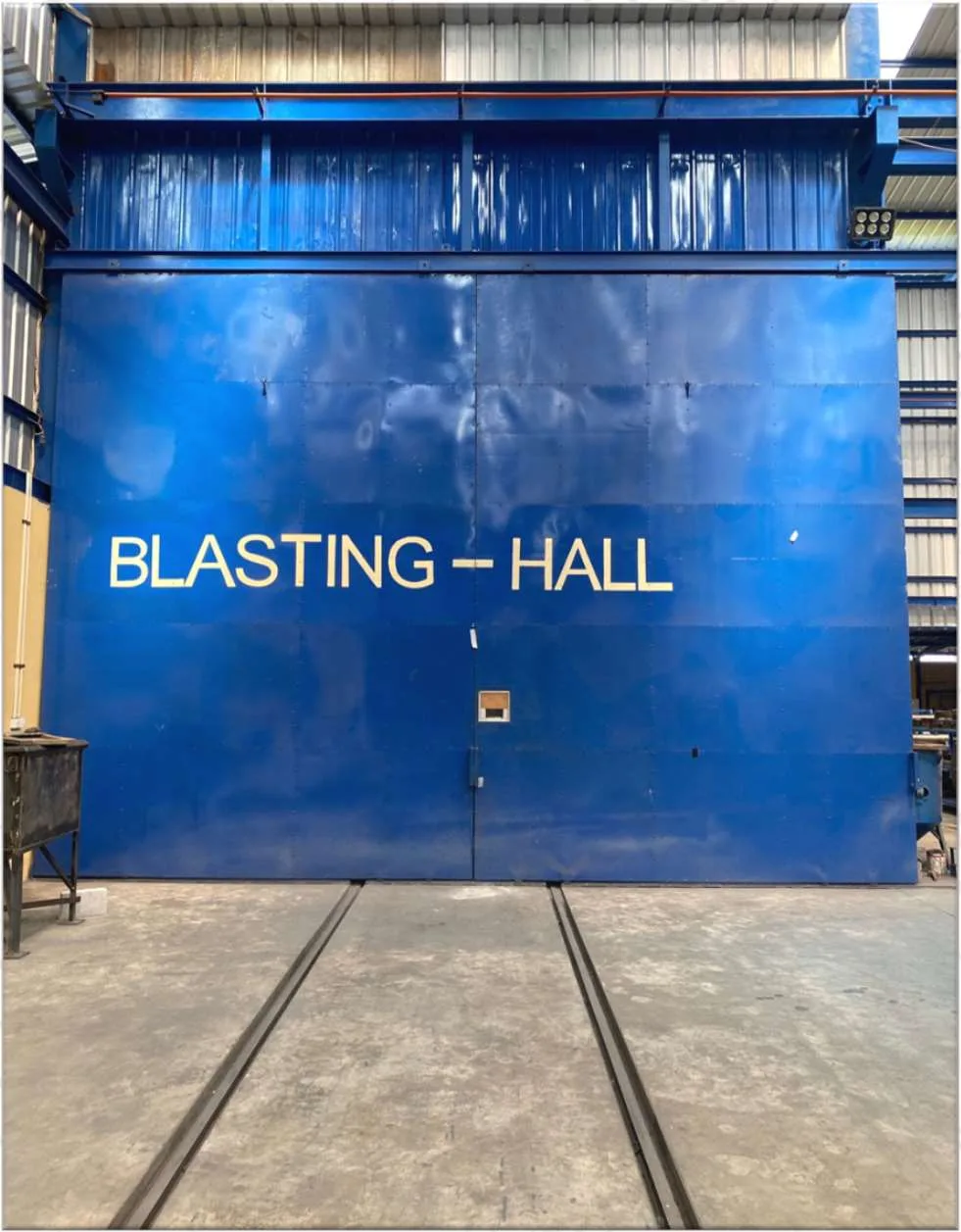 Blasting Hall 14m×8m×8m