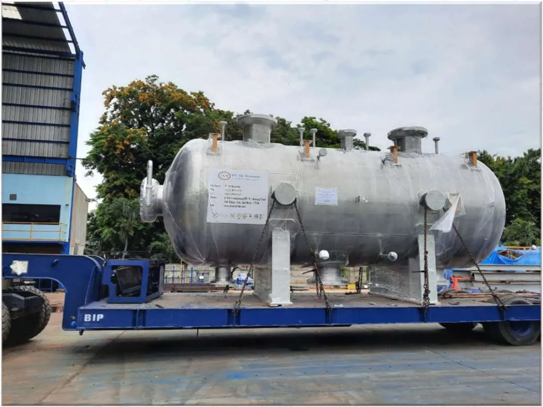 Urea Synthesis Reactor